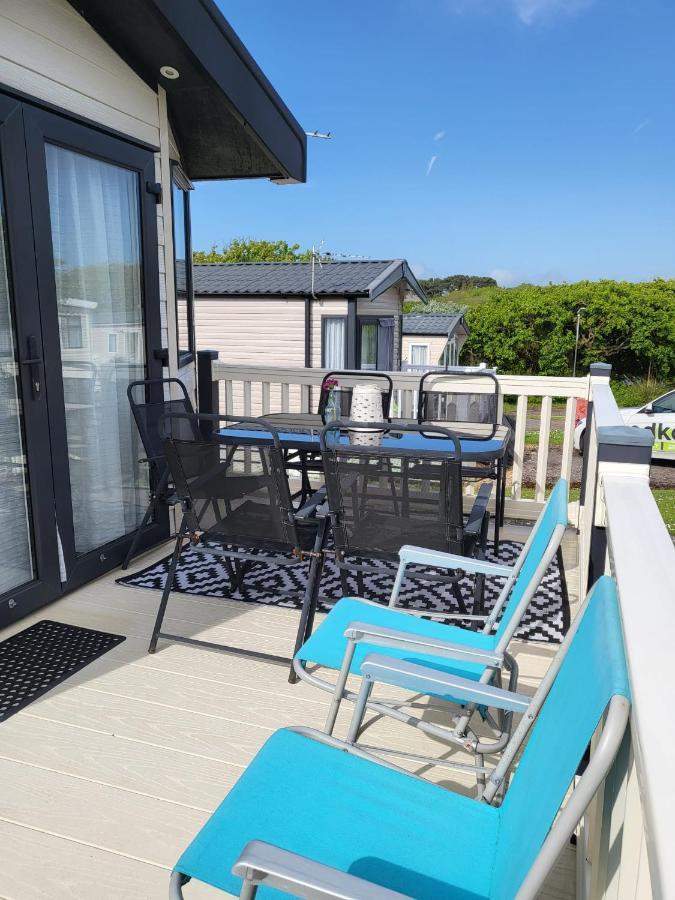 Luxury Woodland Retreat Holiday Home - Shorefield Country Park Downton  ภายนอก รูปภาพ
