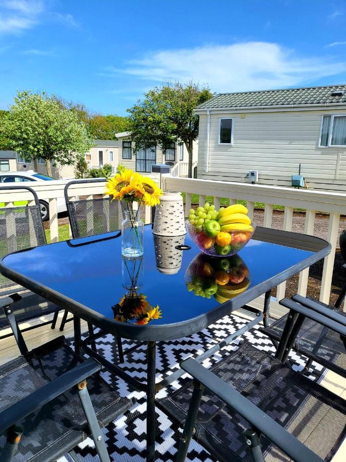 Luxury Woodland Retreat Holiday Home - Shorefield Country Park Downton  ภายนอก รูปภาพ